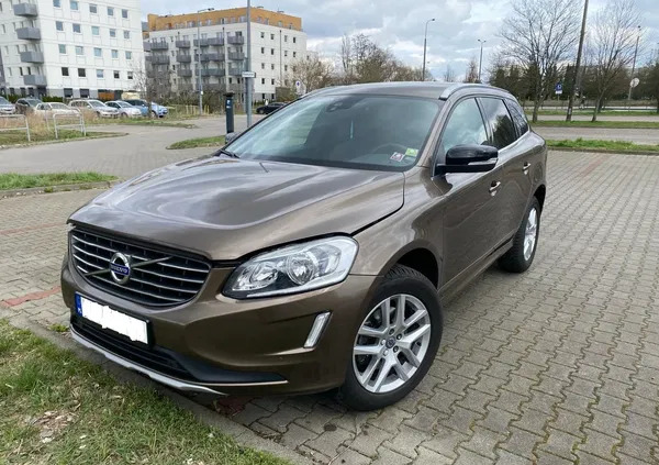 volvo xc 60 pomorskie Volvo XC 60 cena 77000 przebieg: 132700, rok produkcji 2017 z Poznań